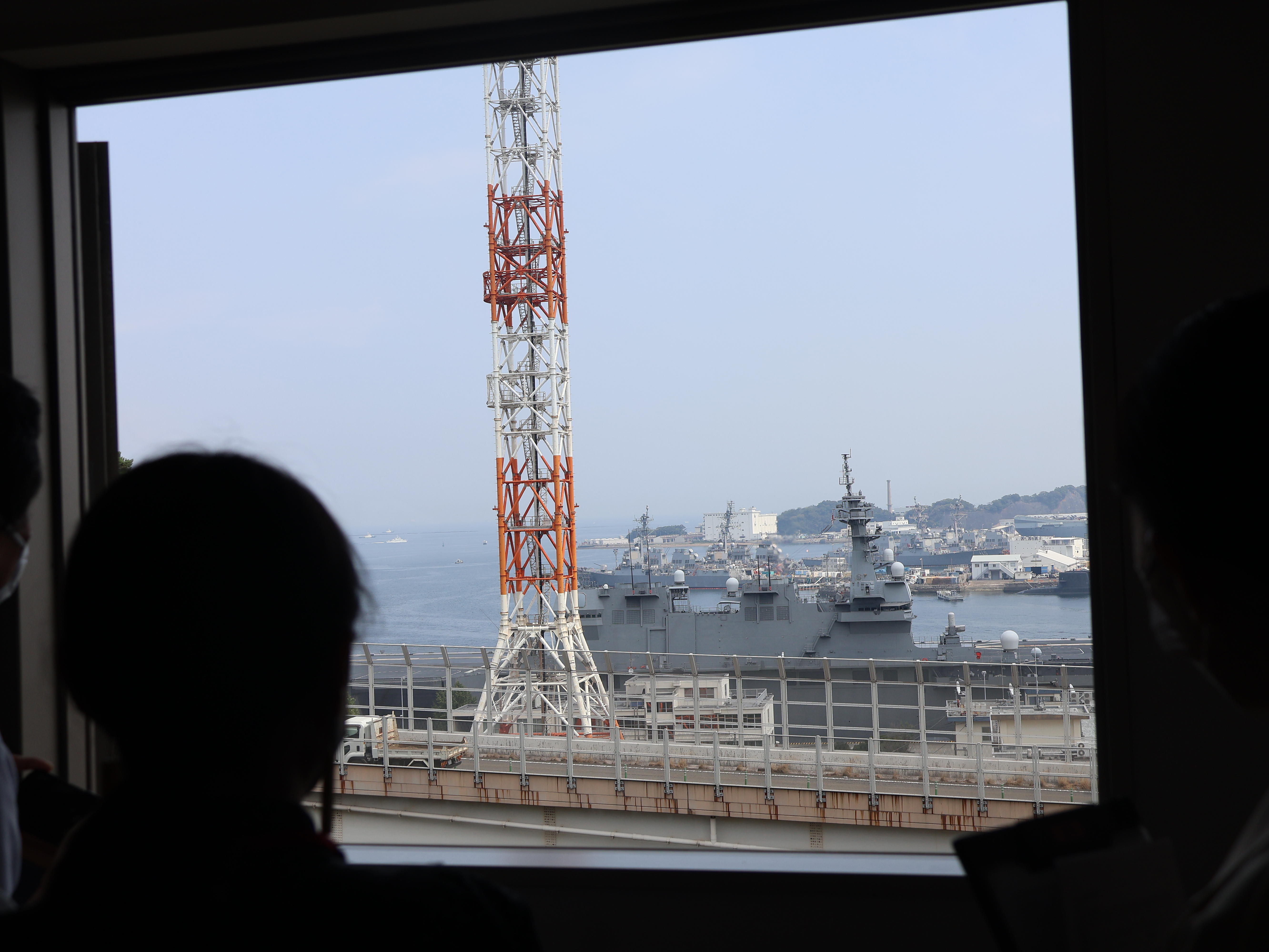 横須賀の護衛艦.JPG