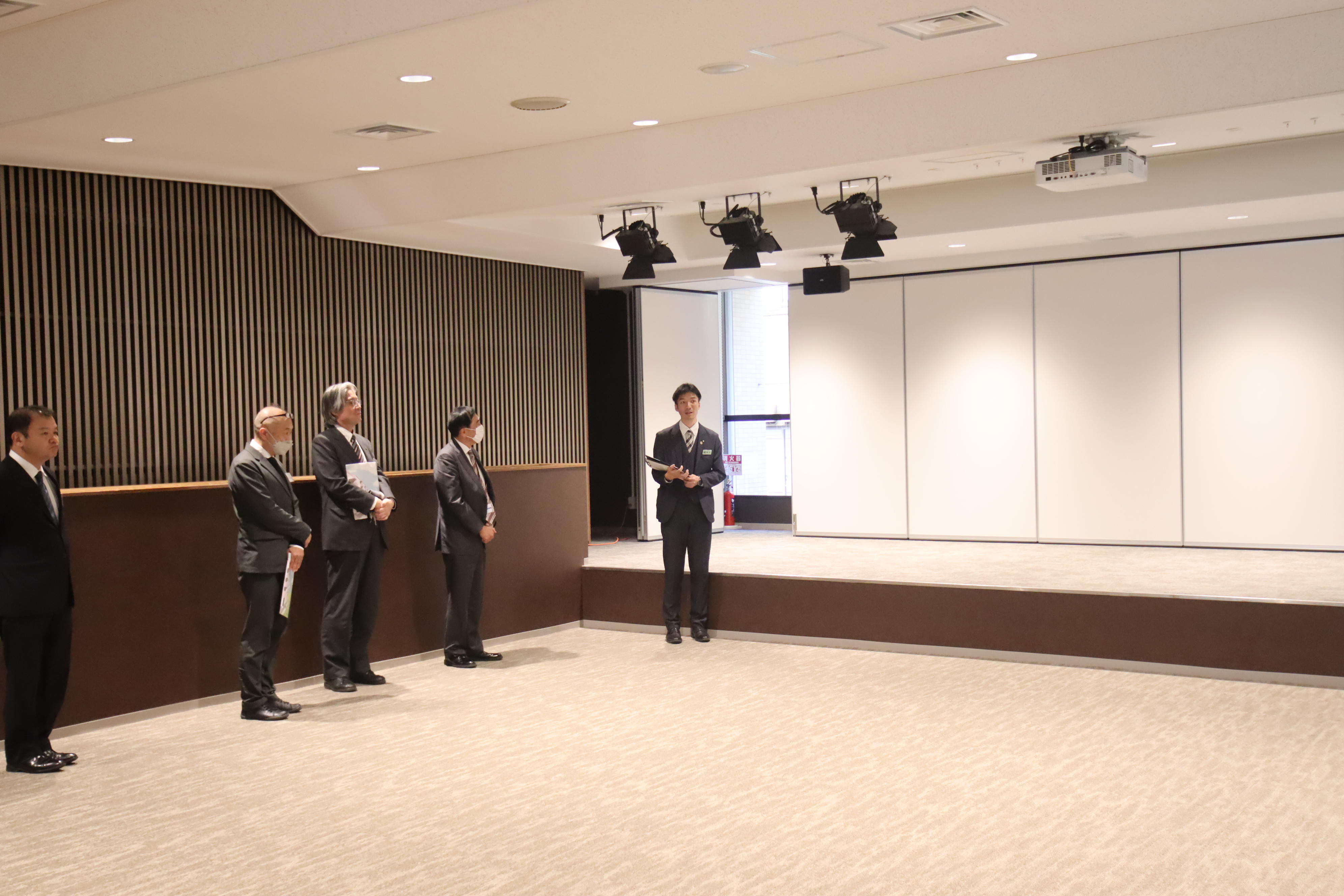 07ビル内見学会 (1).JPG
