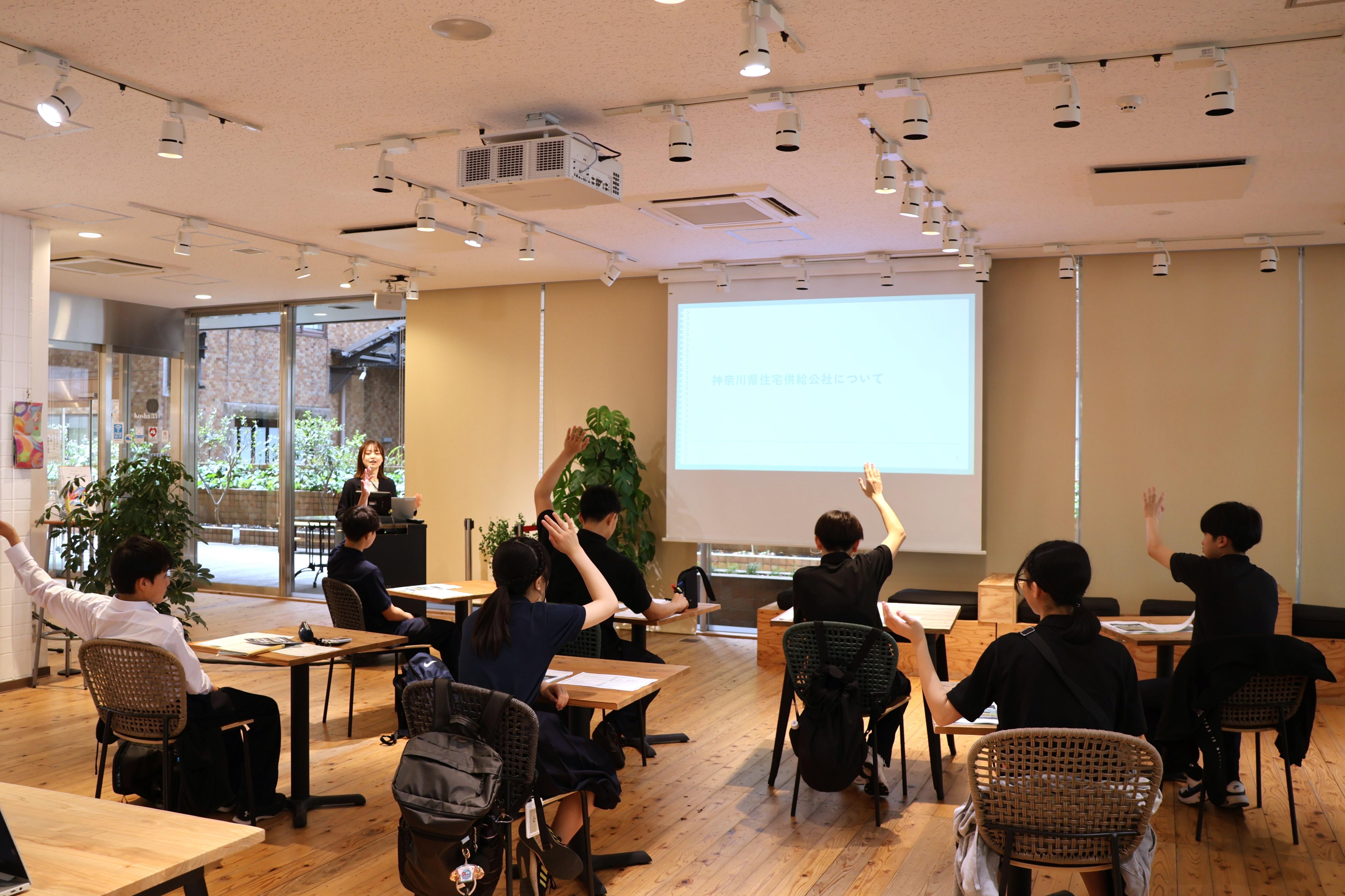 恵庭市立恵み野中学校講義.JPG