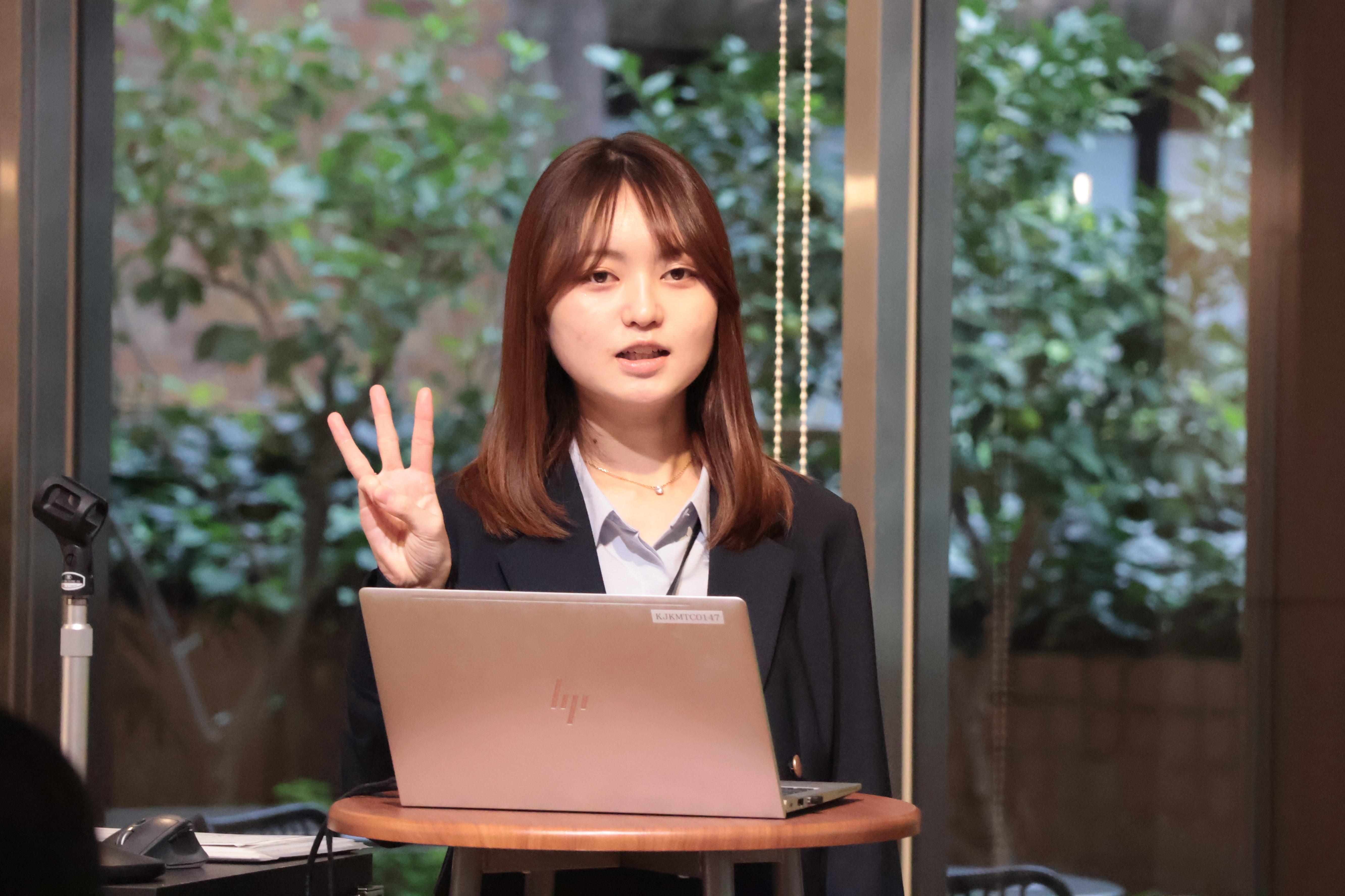 市川市立第八中学校_企業学習訪問 (3).JPG