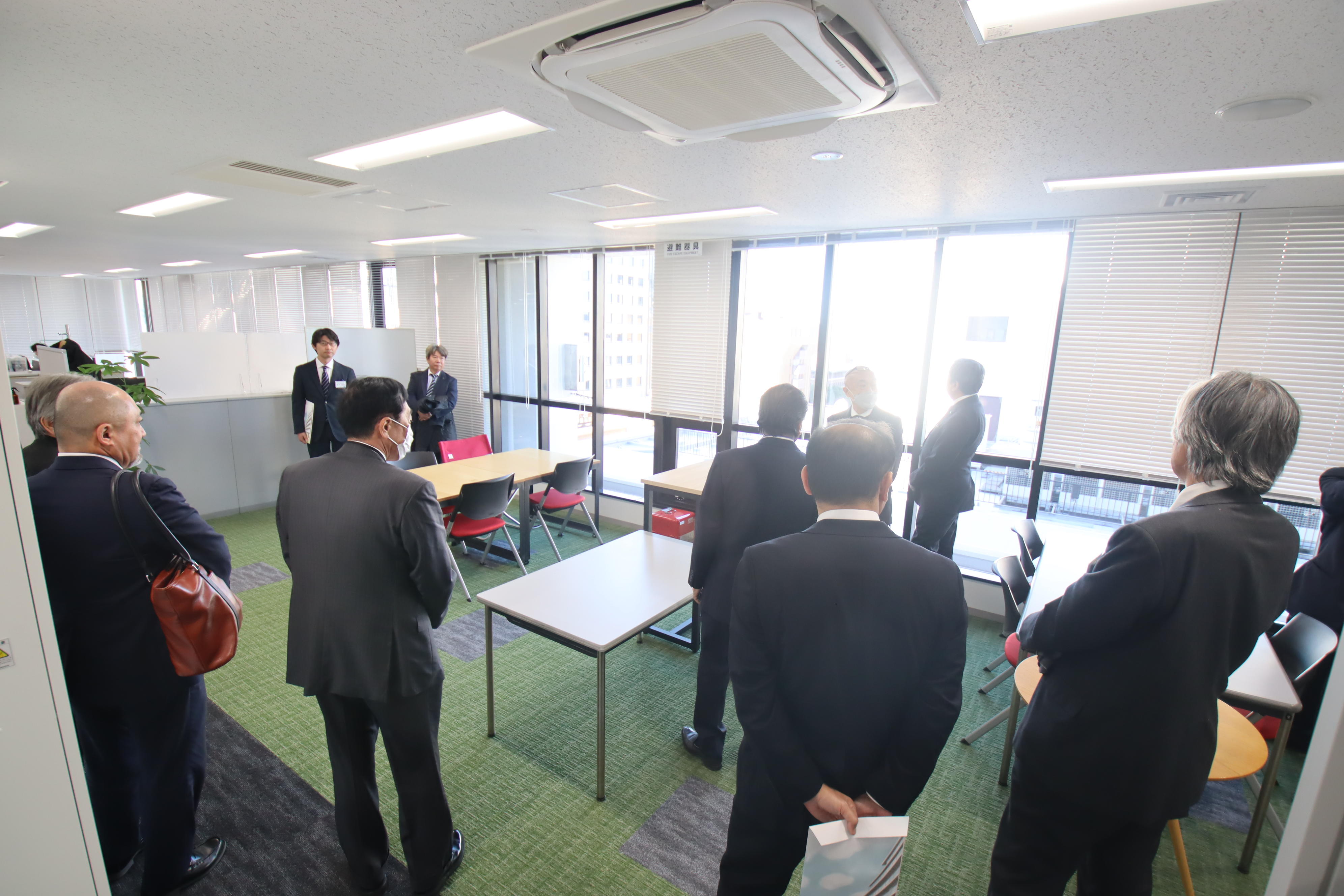 07ビル内見学会 (4).JPG