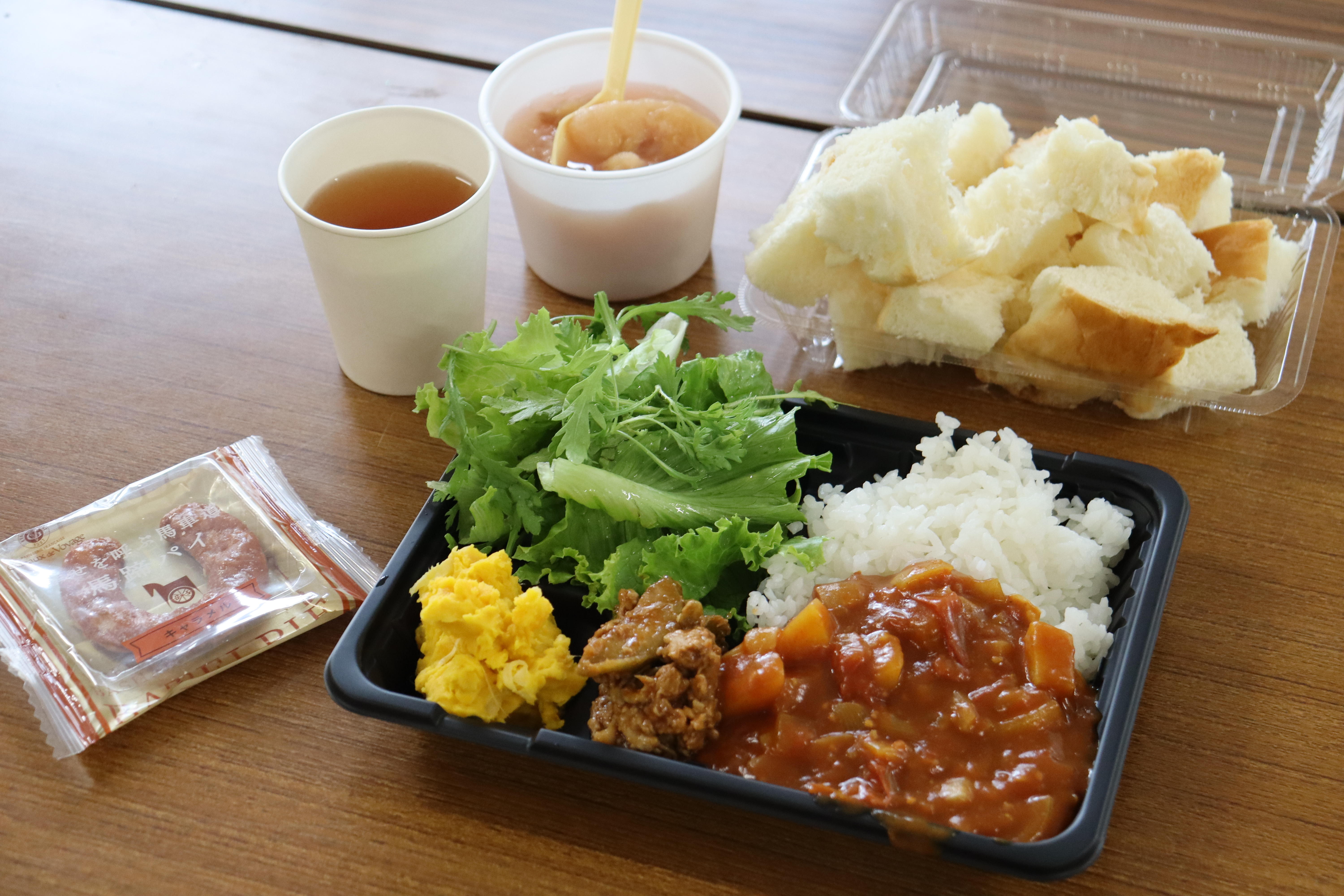 13みんなの食堂.JPG