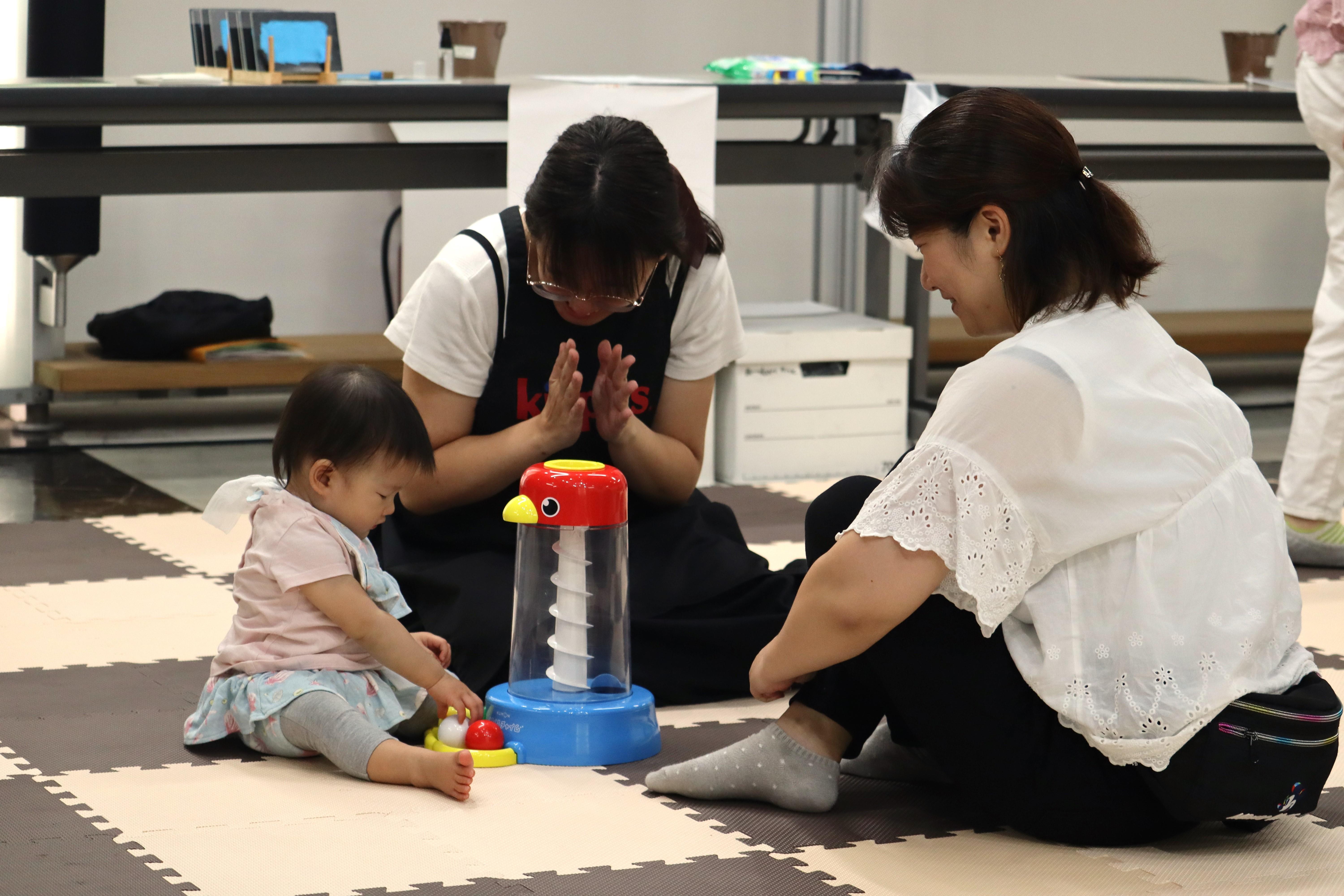 08くるくるチャイム.JPG