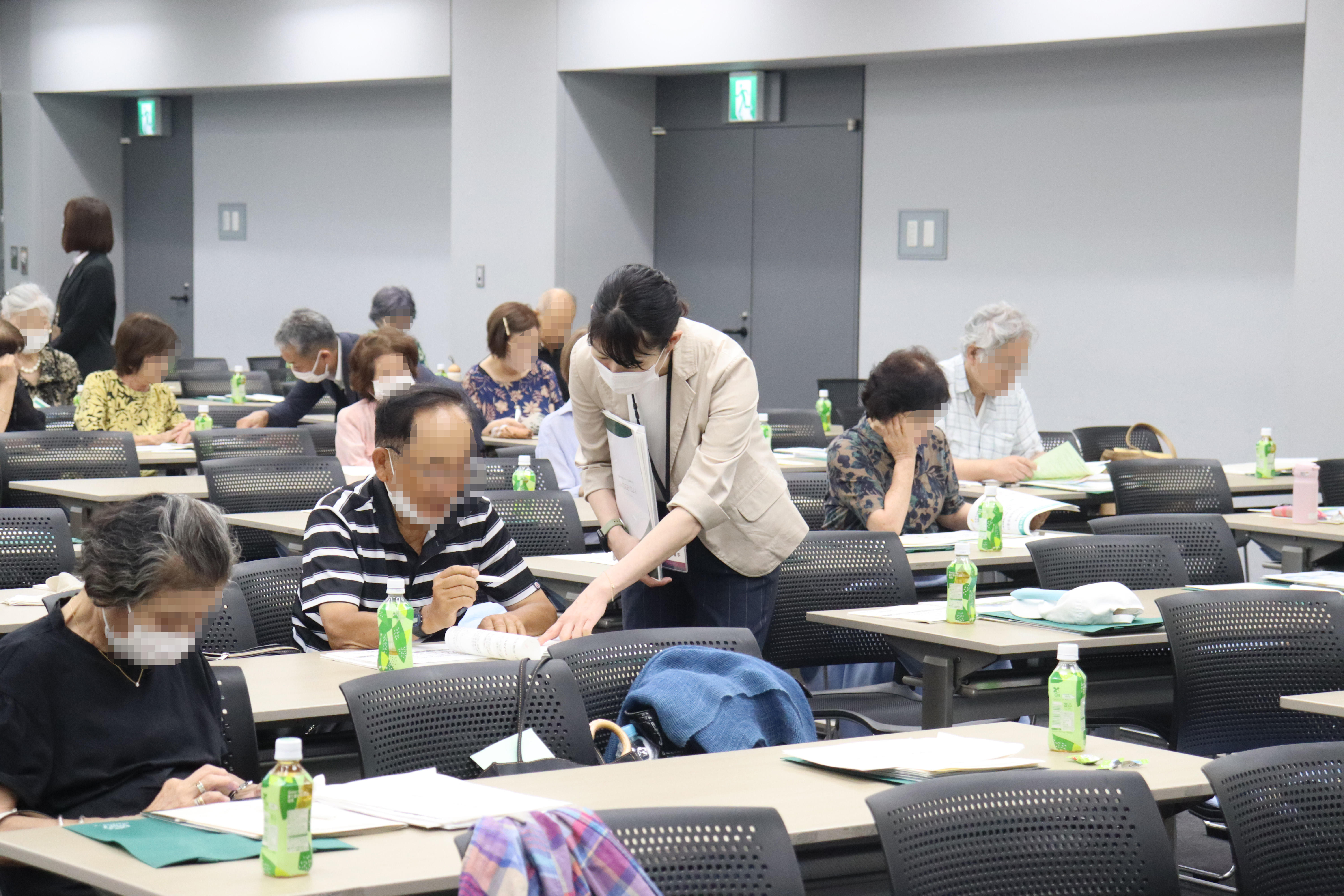 10入居相談員.JPG
